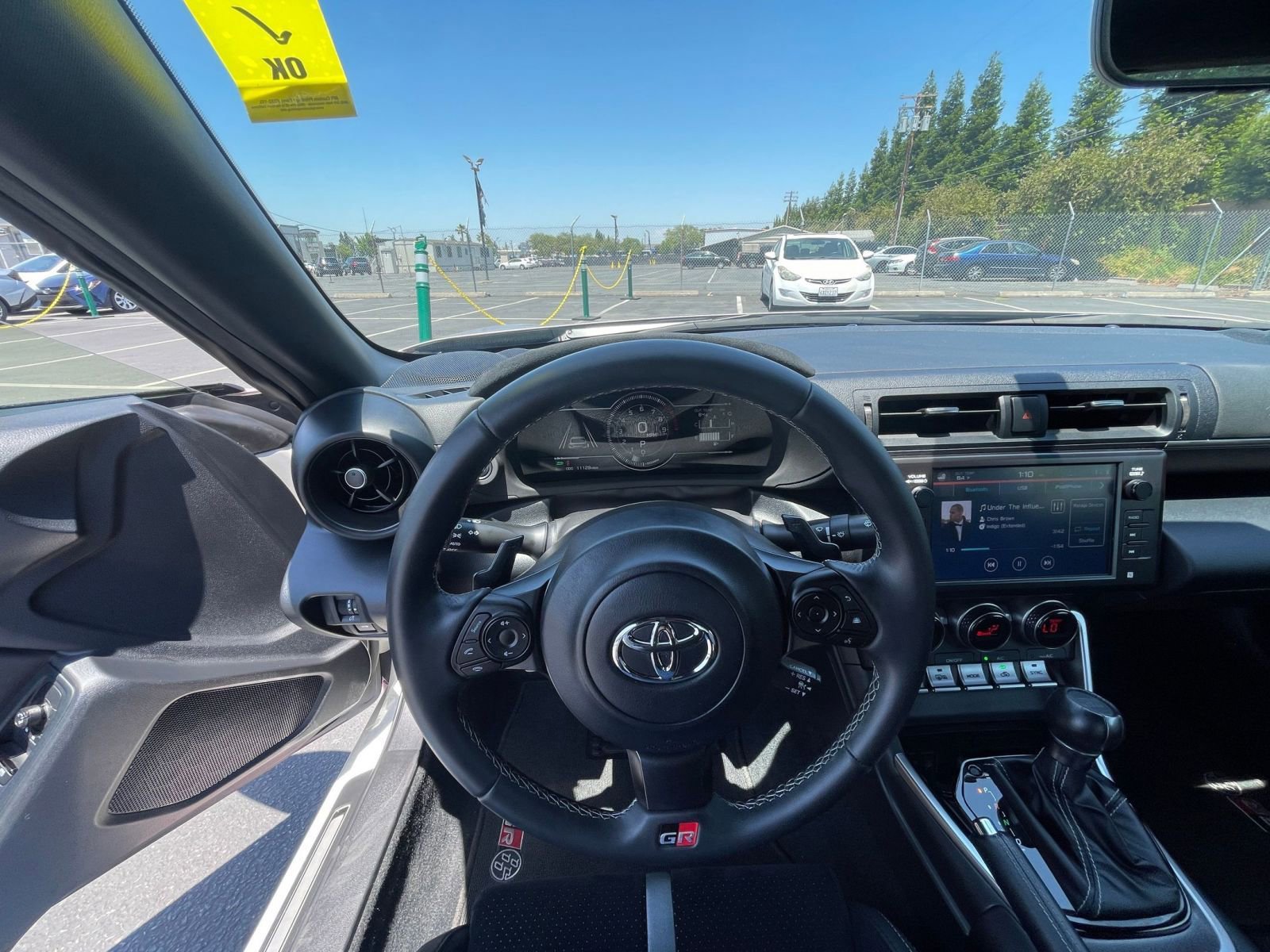 Thumbnail: 2023 Toyota GR86 - 32