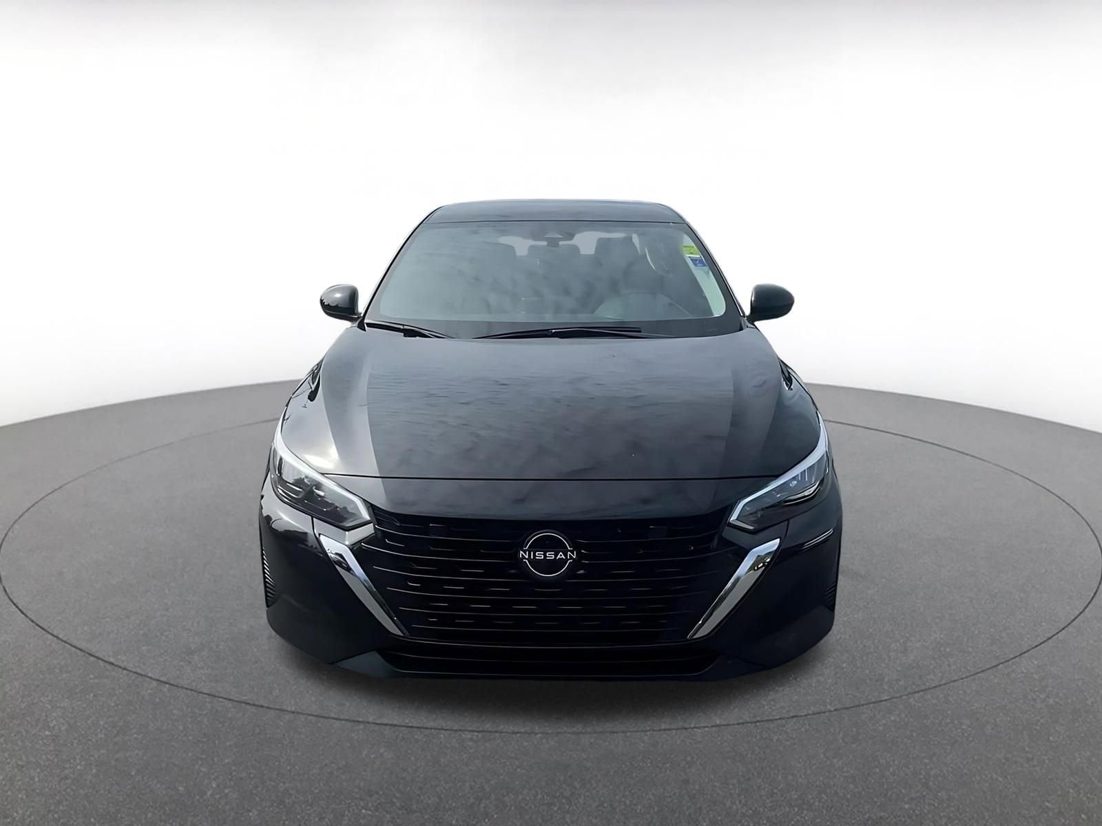 Thumbnail: 2025 Nissan Sentra - 4