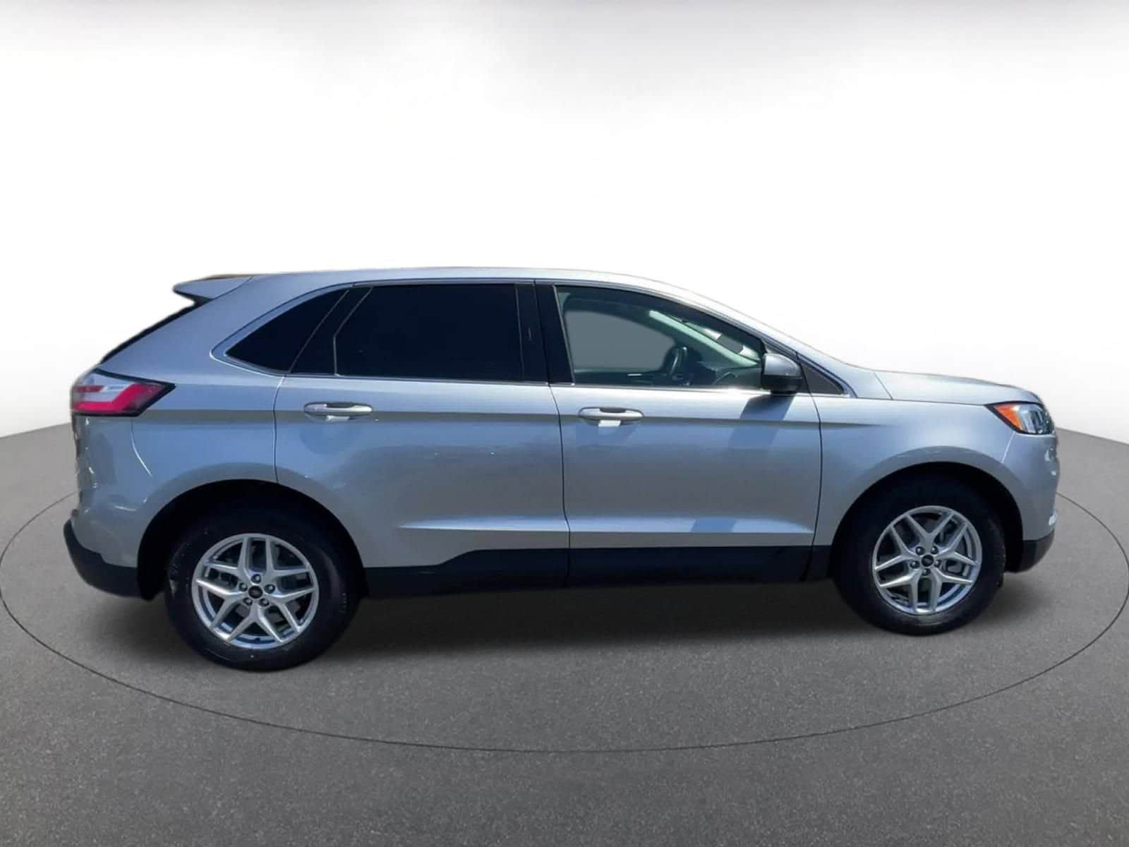 Thumbnail: 2024 Ford Edge - 16