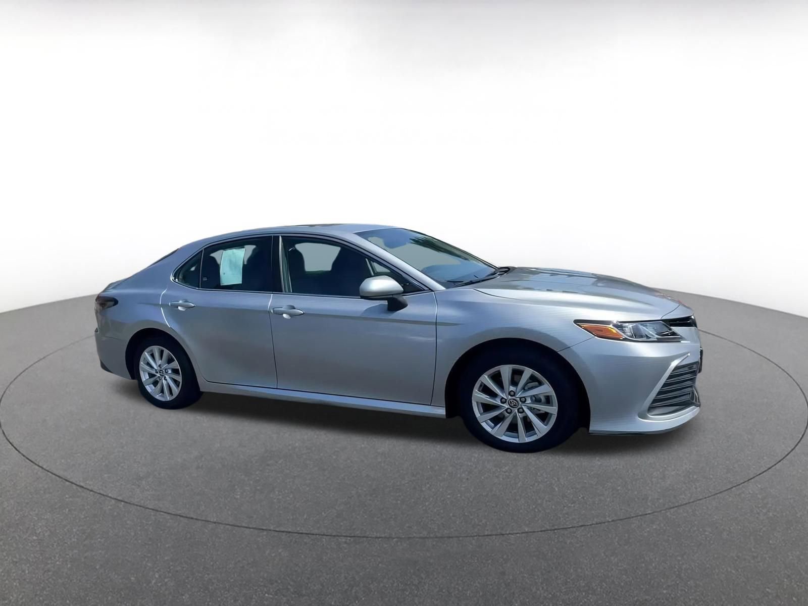 2024 Toyota Camry LE 2