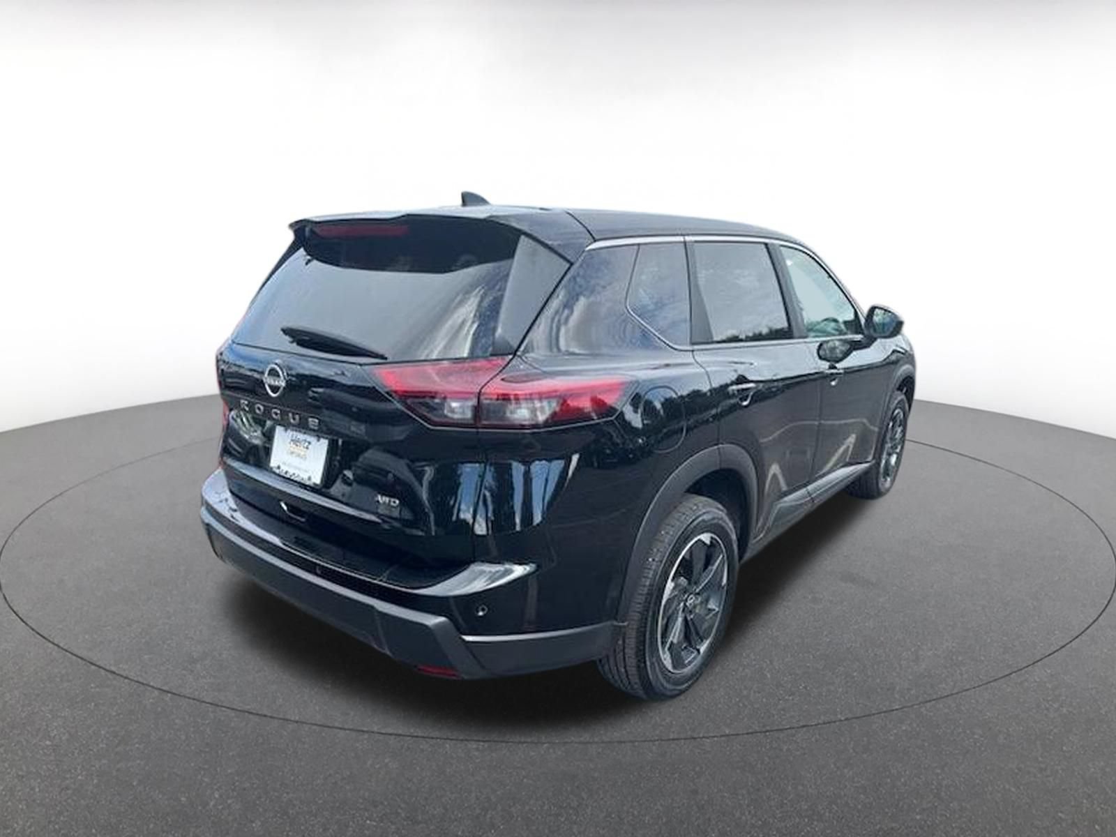Thumbnail: 2025 Nissan Rogue - 7