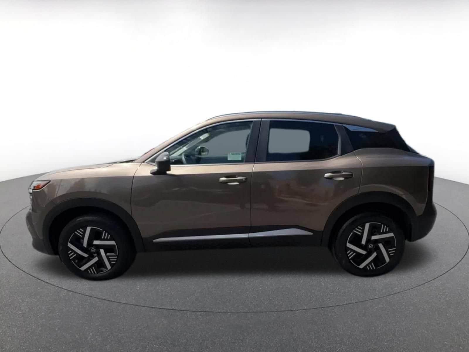 Thumbnail: 2026 Nissan Kicks - 9