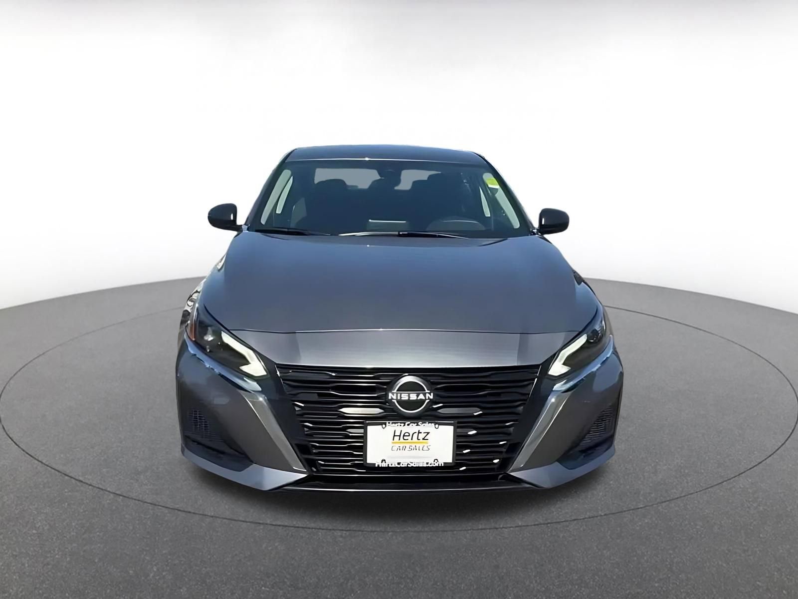 Thumbnail: 2025 Nissan Altima - 4