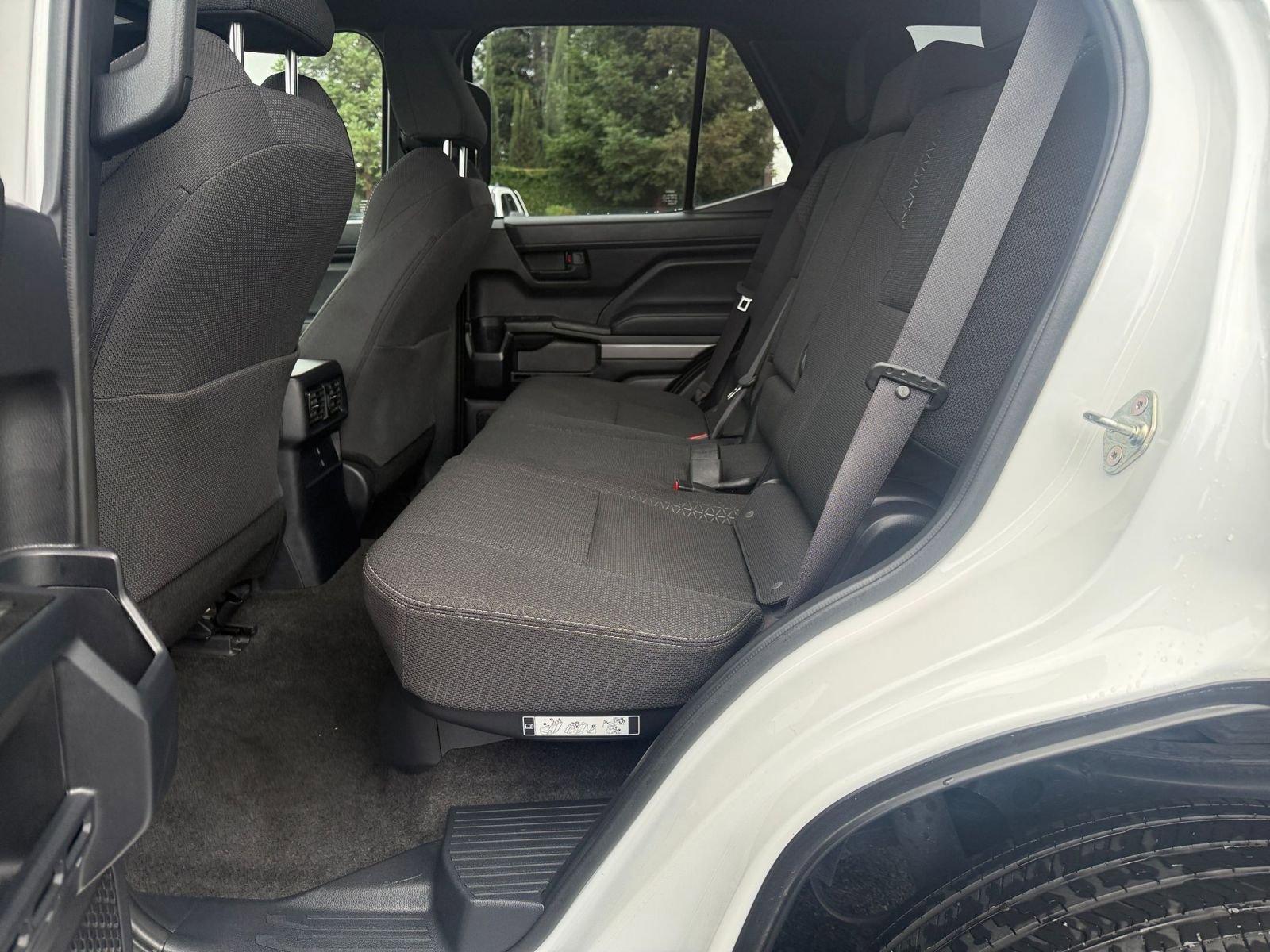 Thumbnail: 2025 Toyota 4Runner - 25