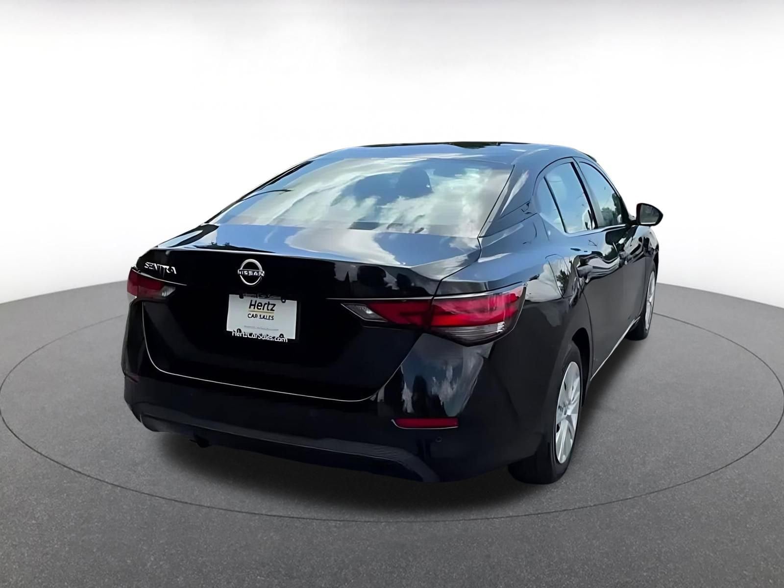 Thumbnail: 2025 Nissan Sentra - 15