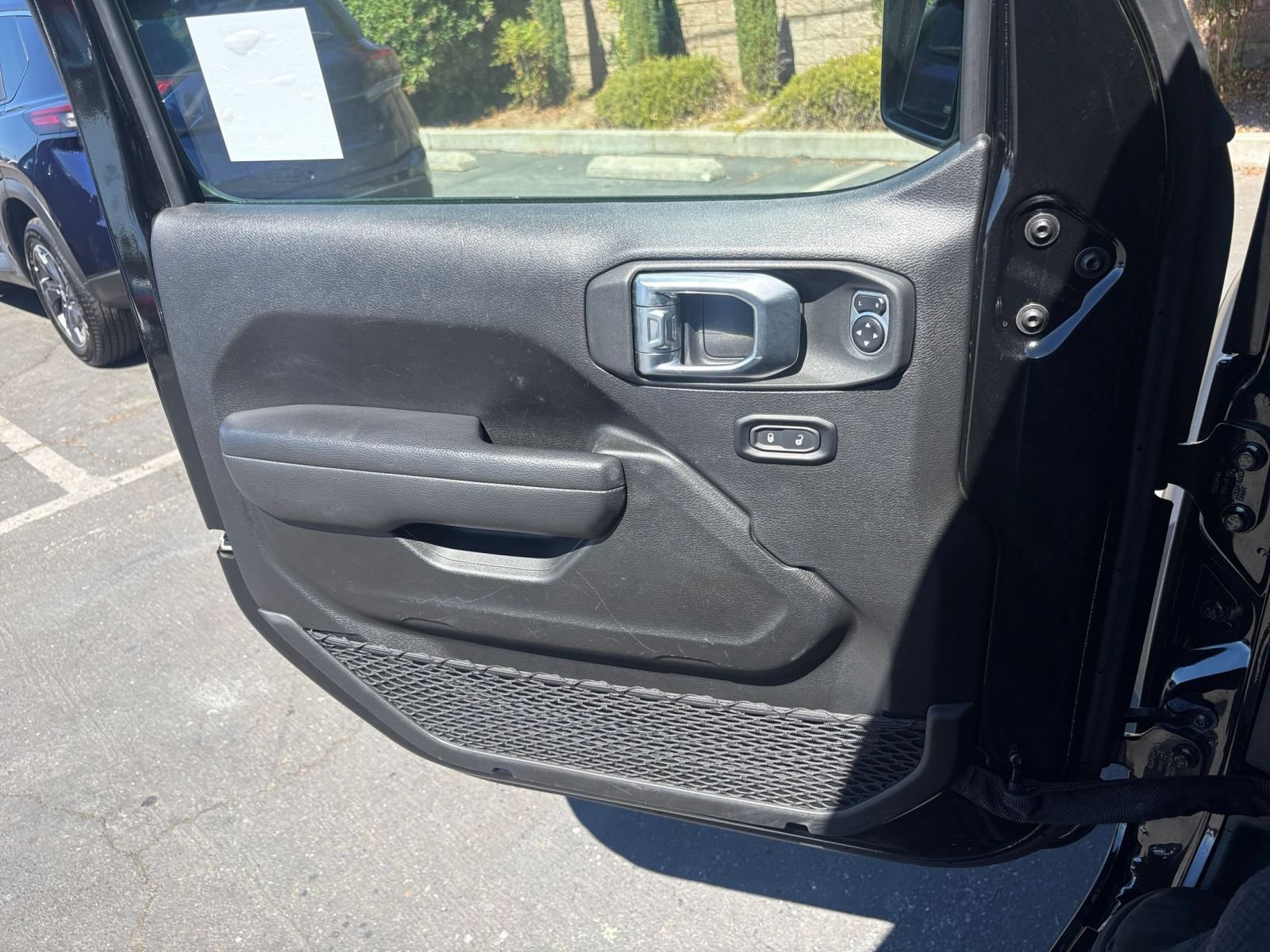 Thumbnail: 2025 Jeep Wrangler - 18