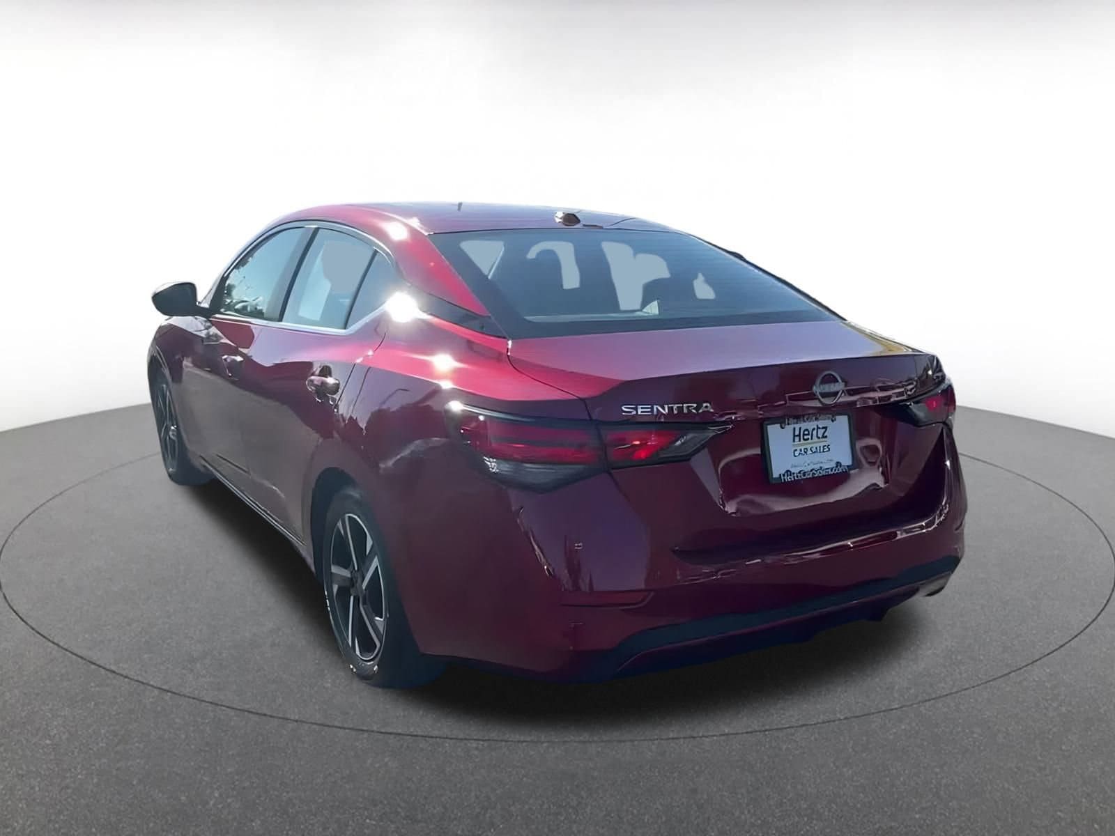 Thumbnail: 2024 Nissan Sentra - 10
