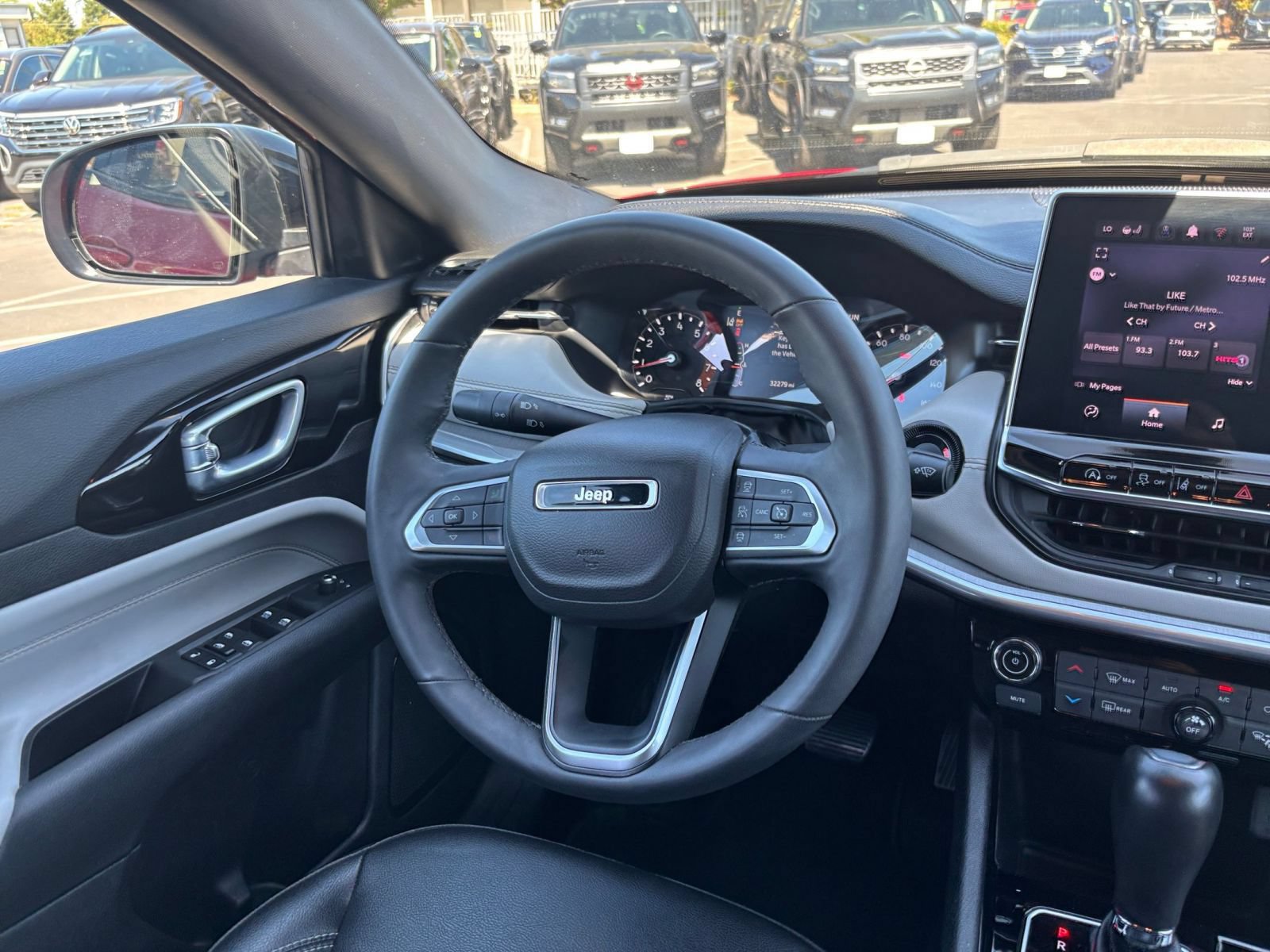 Thumbnail: 2025 Jeep Compass - 35
