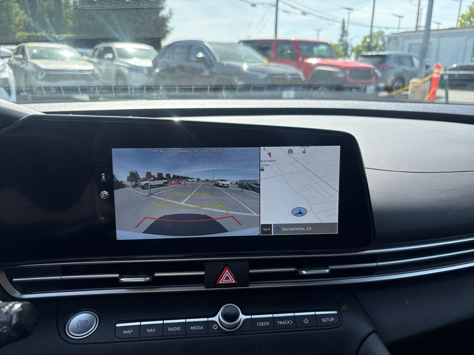 Thumbnail: 2025 Hyundai Elantra - 23