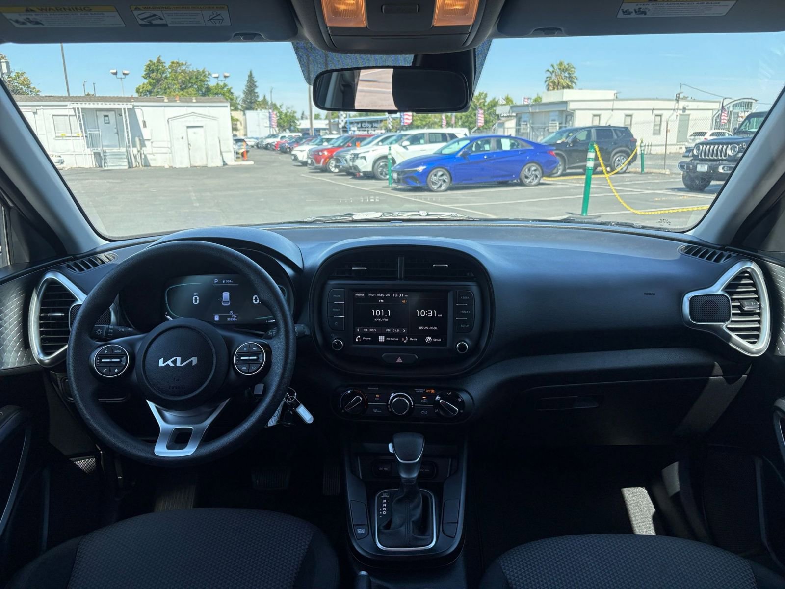 Thumbnail: 2025 Kia Soul - 31