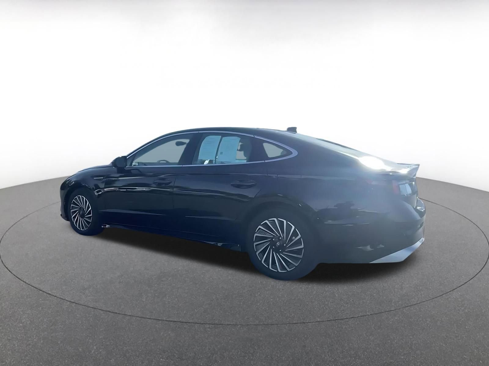 Thumbnail: 2025 Hyundai Sonata - 10