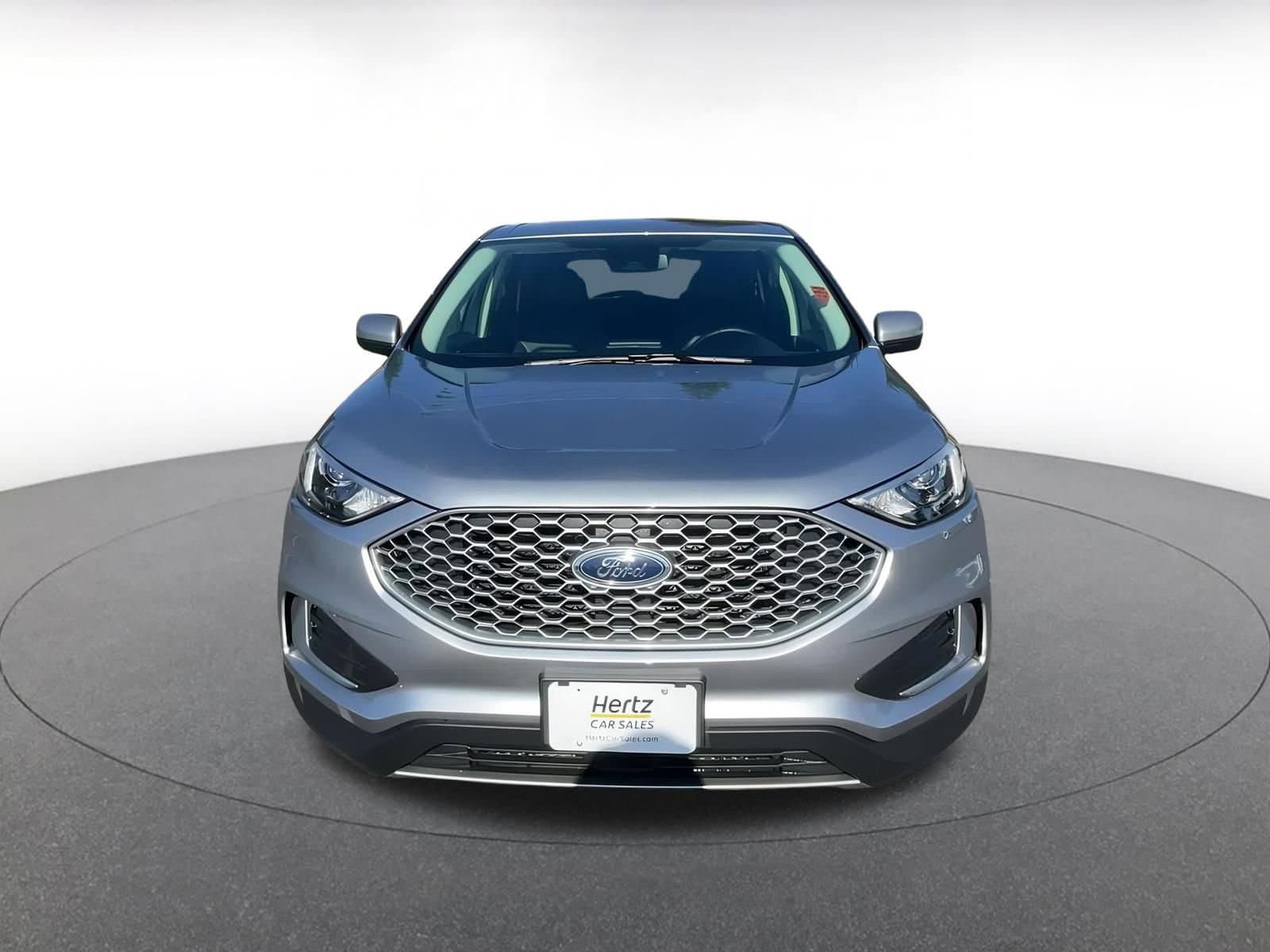 Thumbnail: 2024 Ford Edge - 4