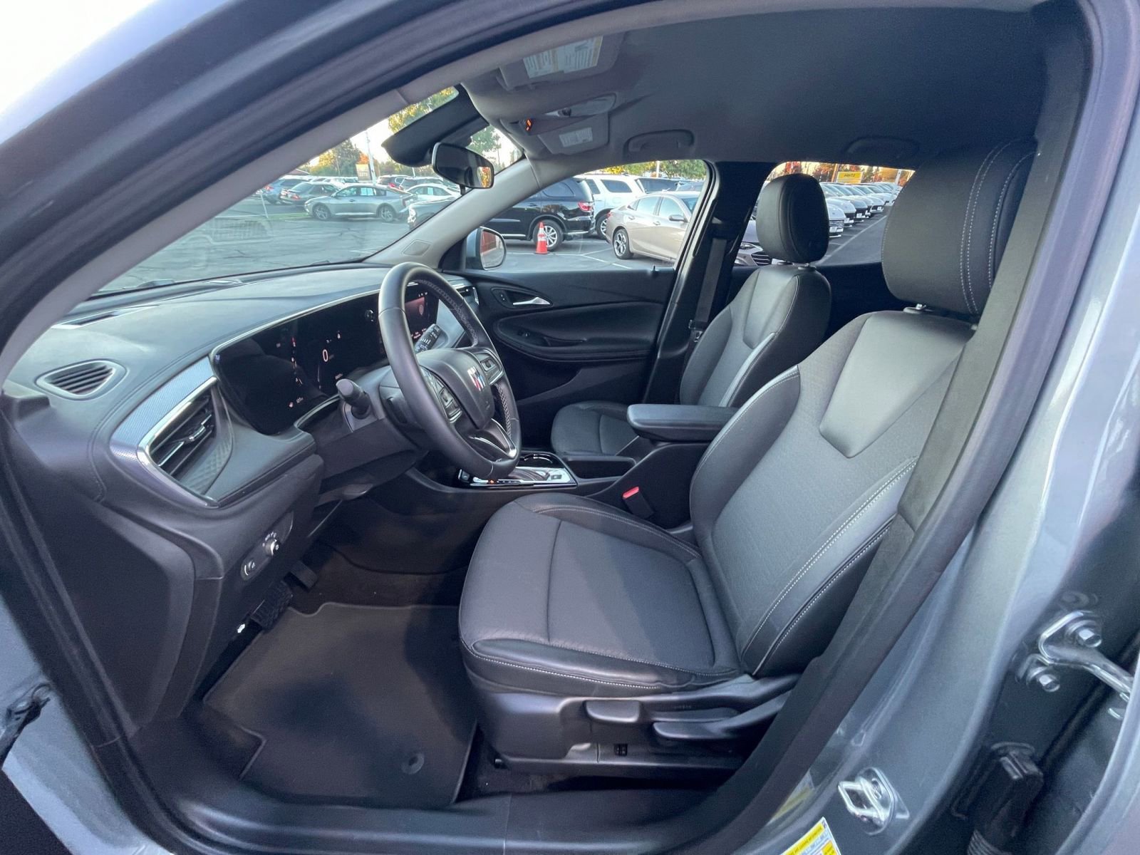 Thumbnail: 2025 Buick Encore GX - 25