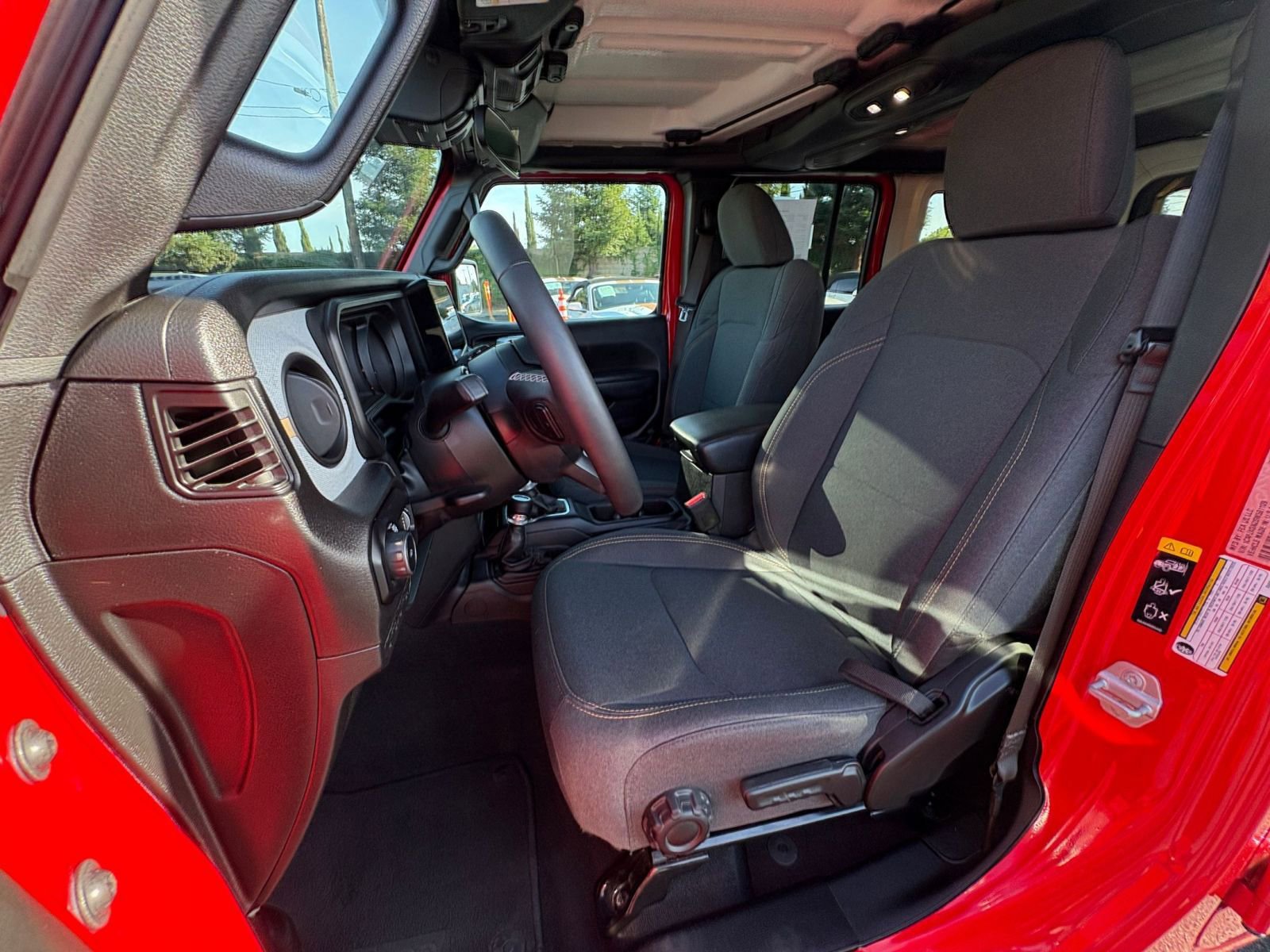 Thumbnail: 2025 Jeep Wrangler - 35