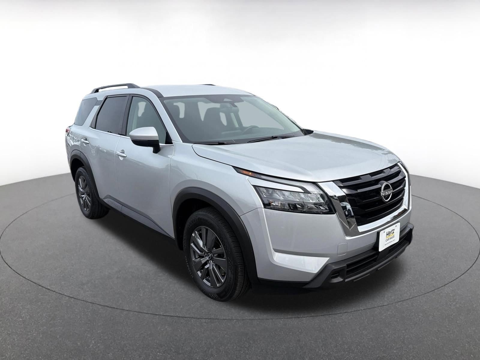 Thumbnail: 2025 Nissan Pathfinder - 1