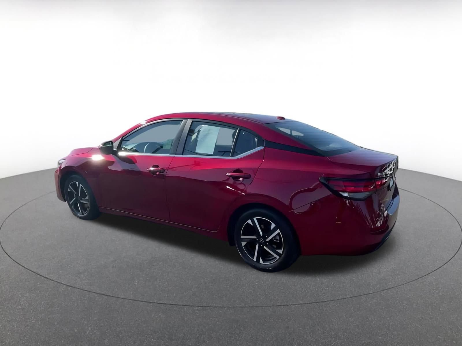 Thumbnail: 2024 Nissan Sentra - 9