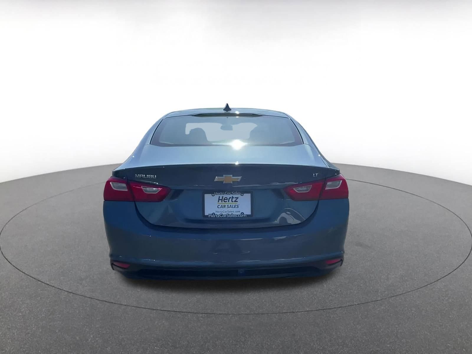 Thumbnail: 2024 Chevrolet Malibu - 12
