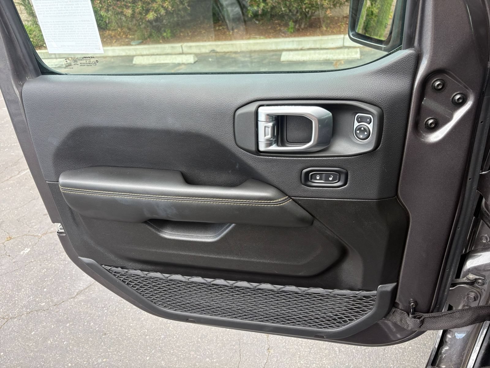 Thumbnail: 2025 Jeep Wrangler - 15