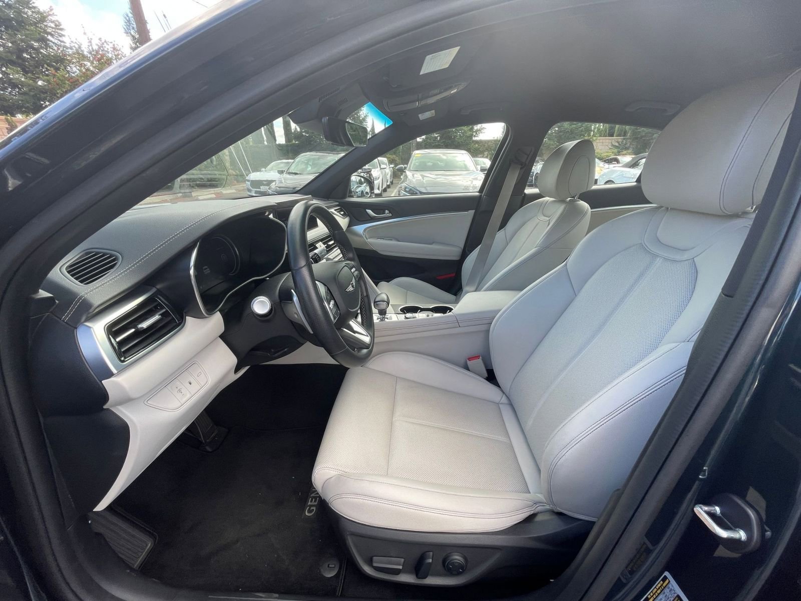 Thumbnail: 2025 Genesis G70 - 27