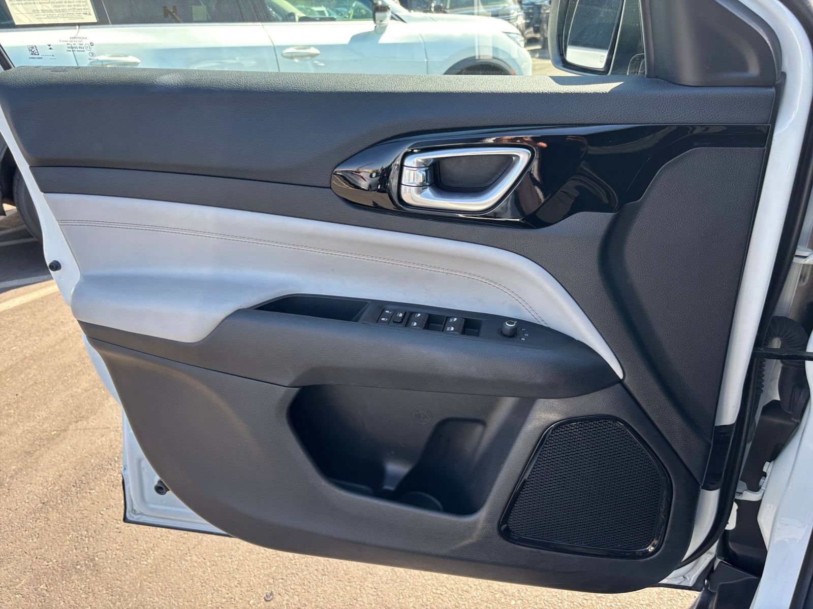 Thumbnail: 2025 Jeep Compass - 18