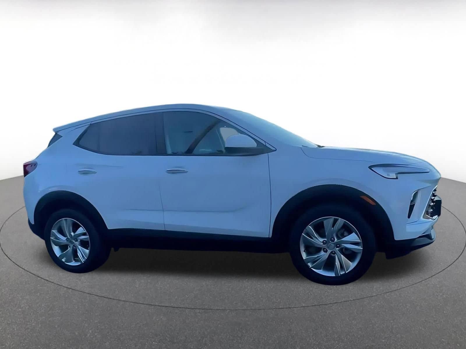 Thumbnail: 2025 Buick Encore GX - 16