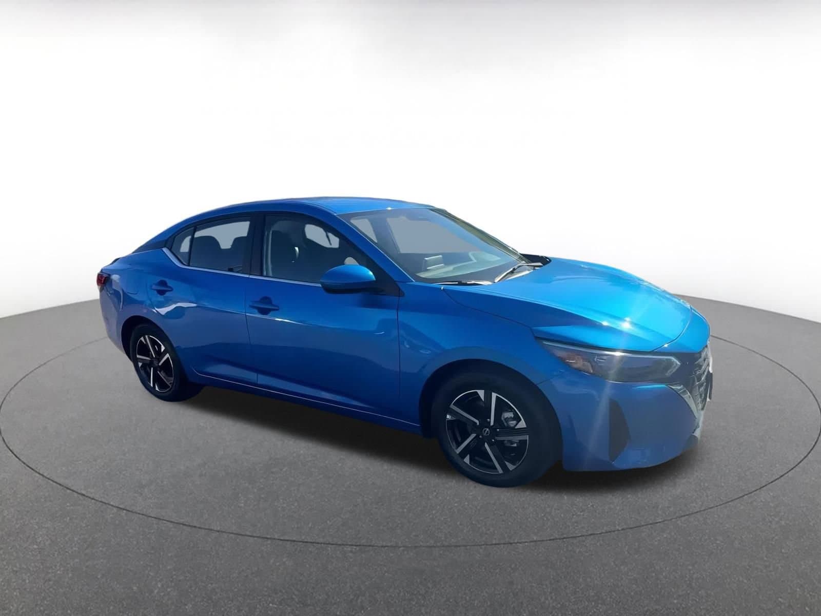 Thumbnail: 2025 Nissan Sentra - 2