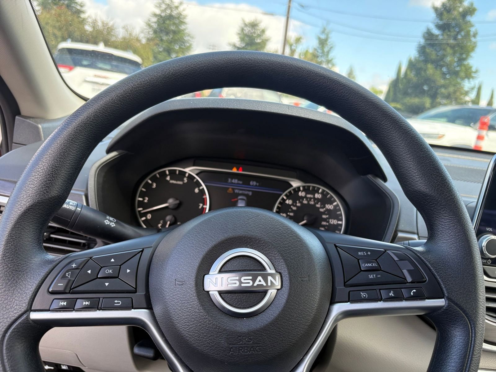 Thumbnail: 2025 Nissan Altima - 29