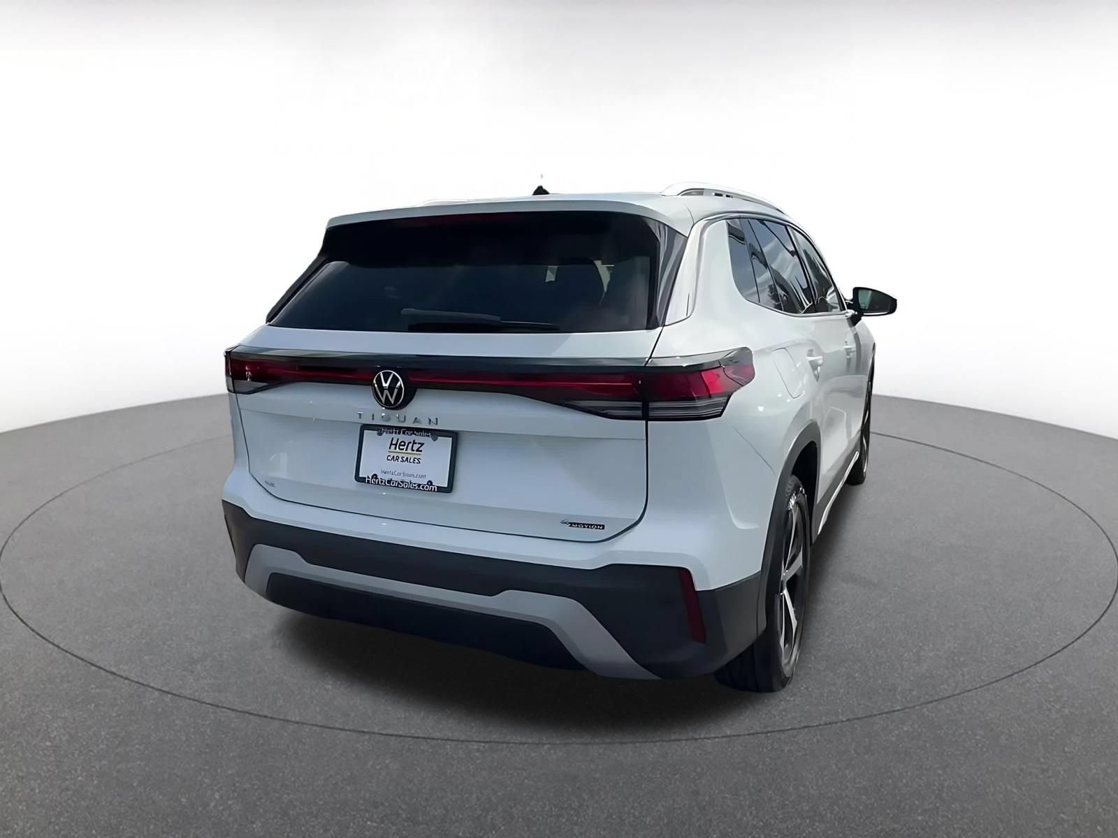 Thumbnail: 2026 Volkswagen Tiguan - 14