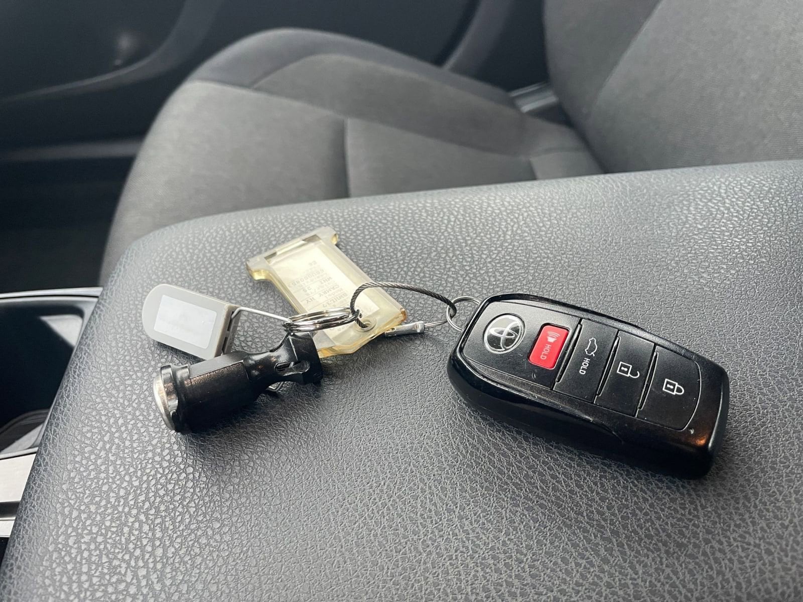 Thumbnail: 2025 Toyota Camry - 18