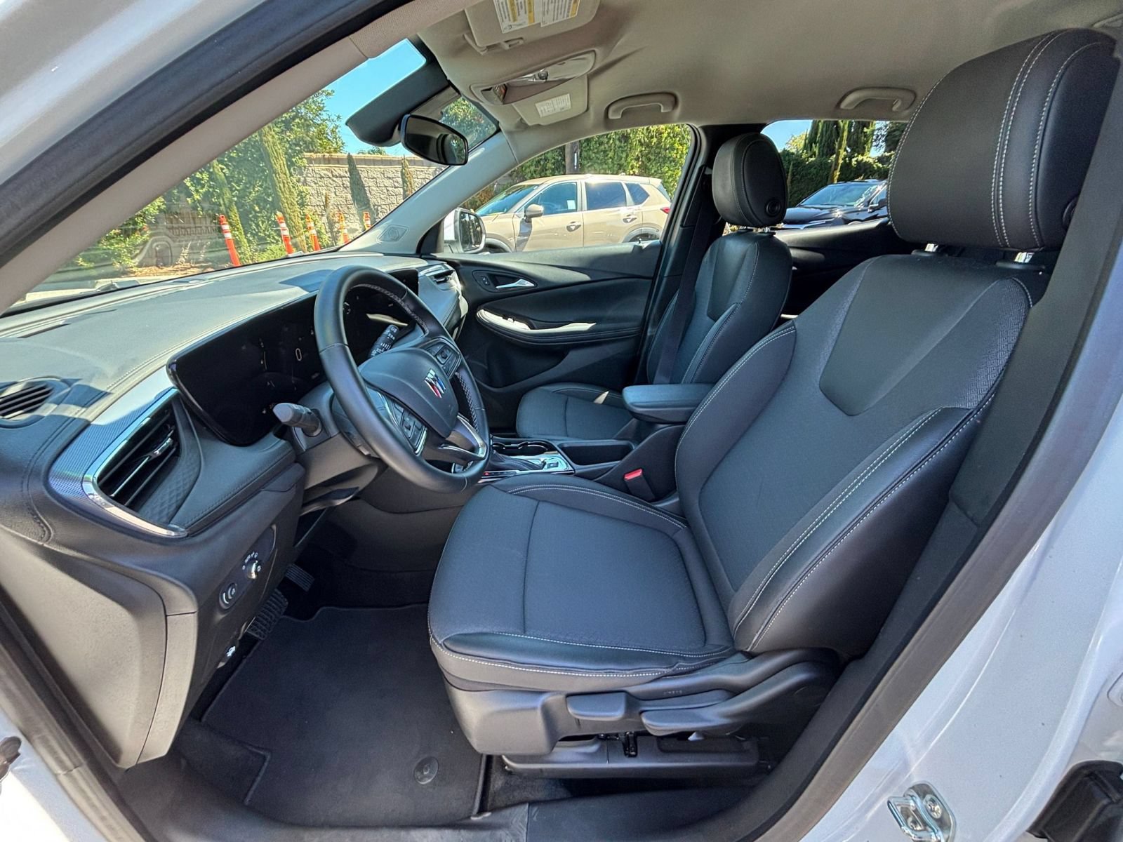 Thumbnail: 2026 Buick Encore GX - 25