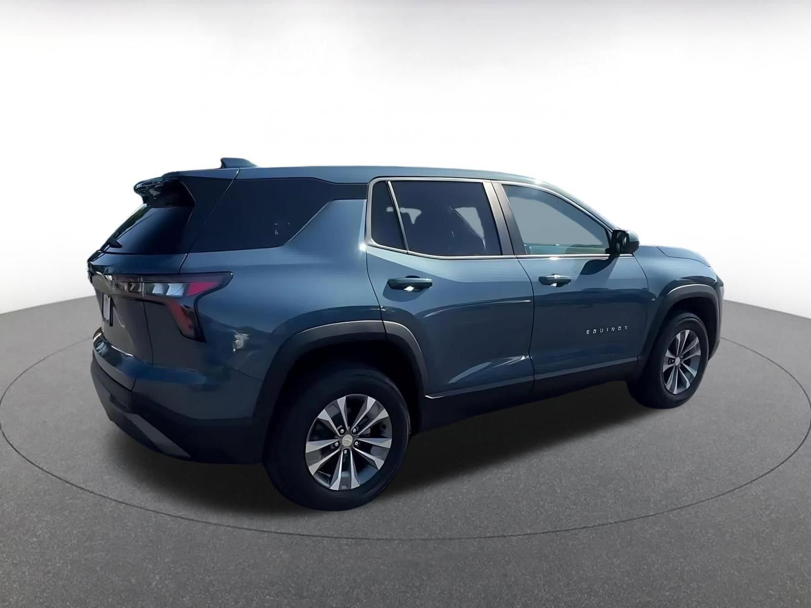 Thumbnail: 2025 Chevrolet Equinox - 14