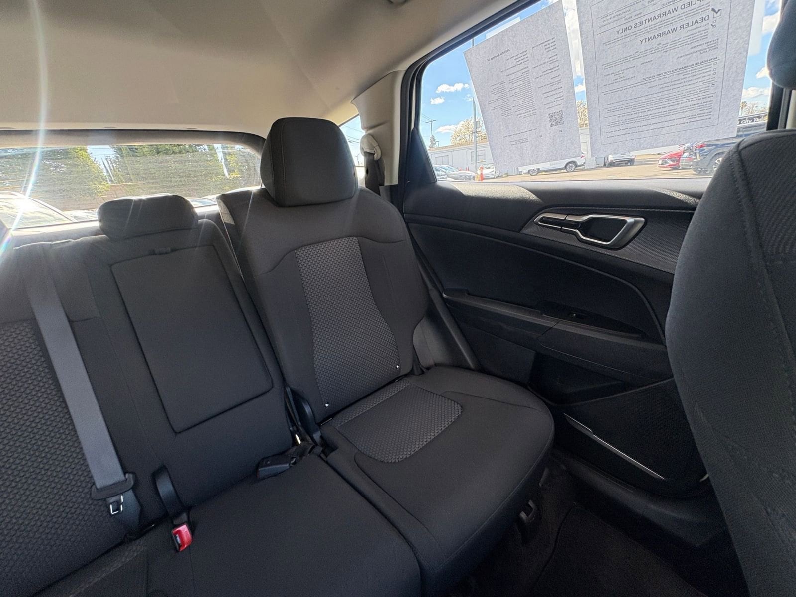 Thumbnail: 2025 Kia Sportage - 35