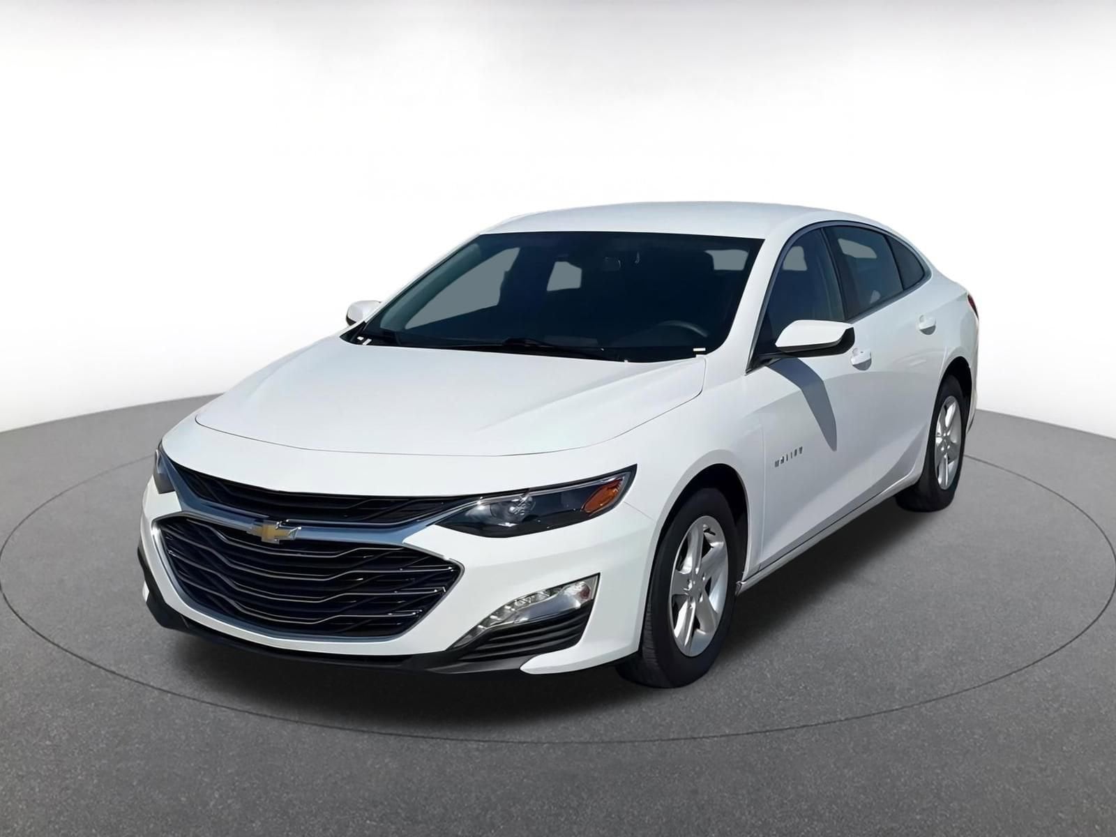 Thumbnail: 2024 Chevrolet Malibu - 7