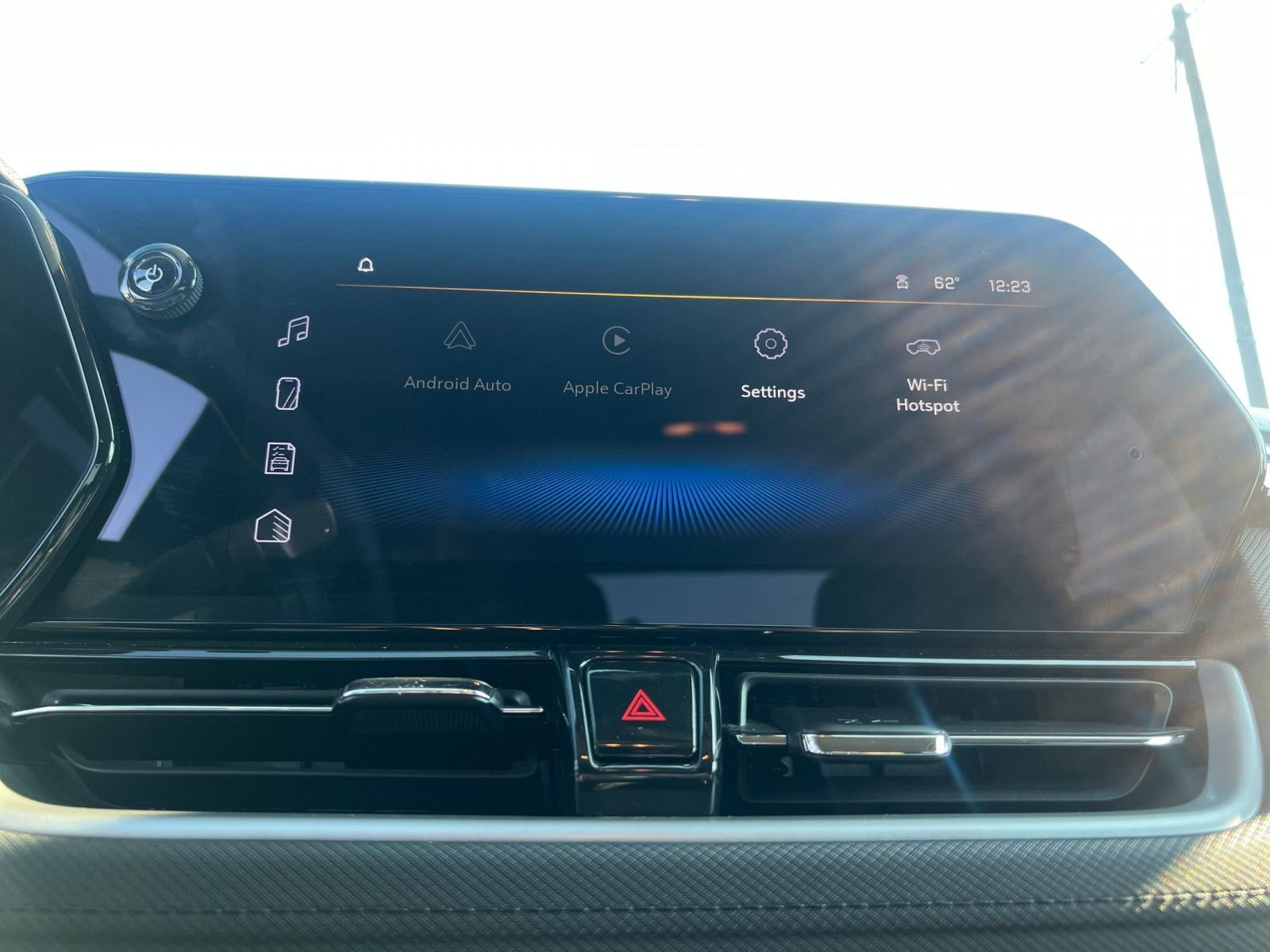 Thumbnail: 2025 Chevrolet TrailBlazer - 21