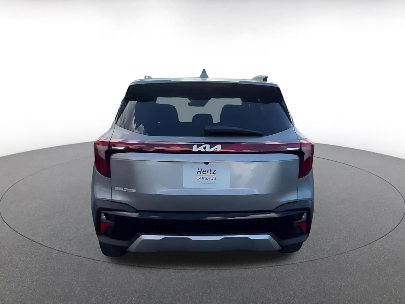 Thumbnail: 2025 Kia Seltos - 12