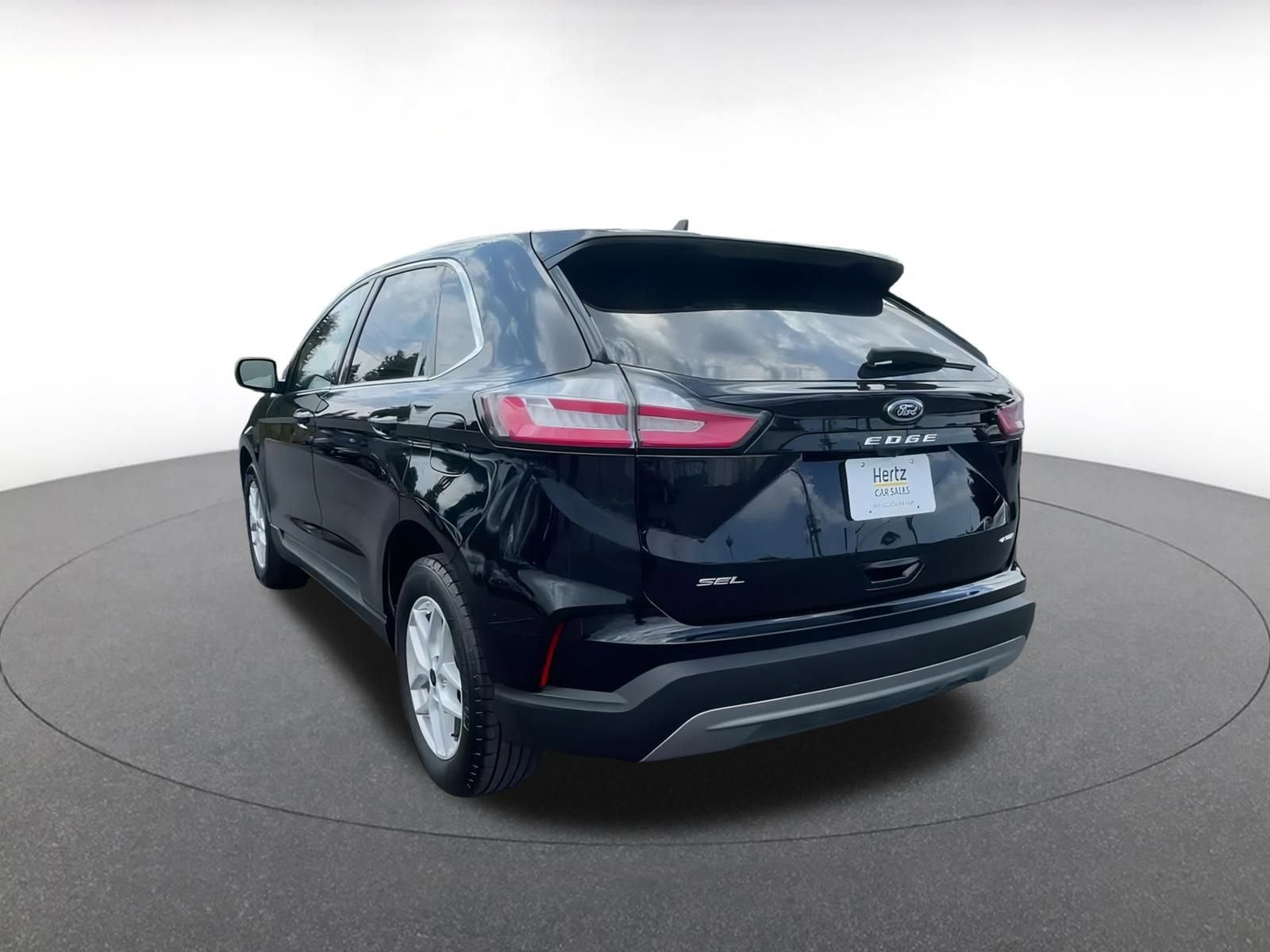 Thumbnail: 2024 Ford Edge - 11