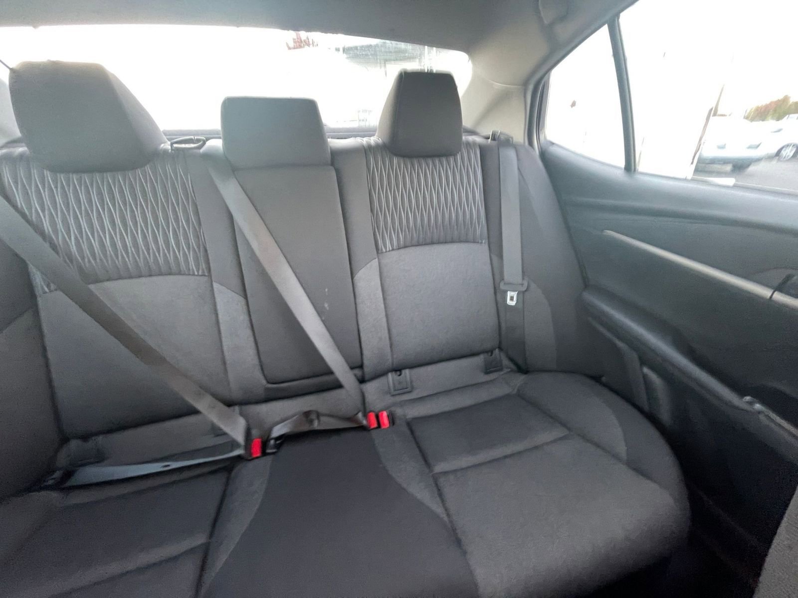 Thumbnail: 2025 Toyota Camry - 31