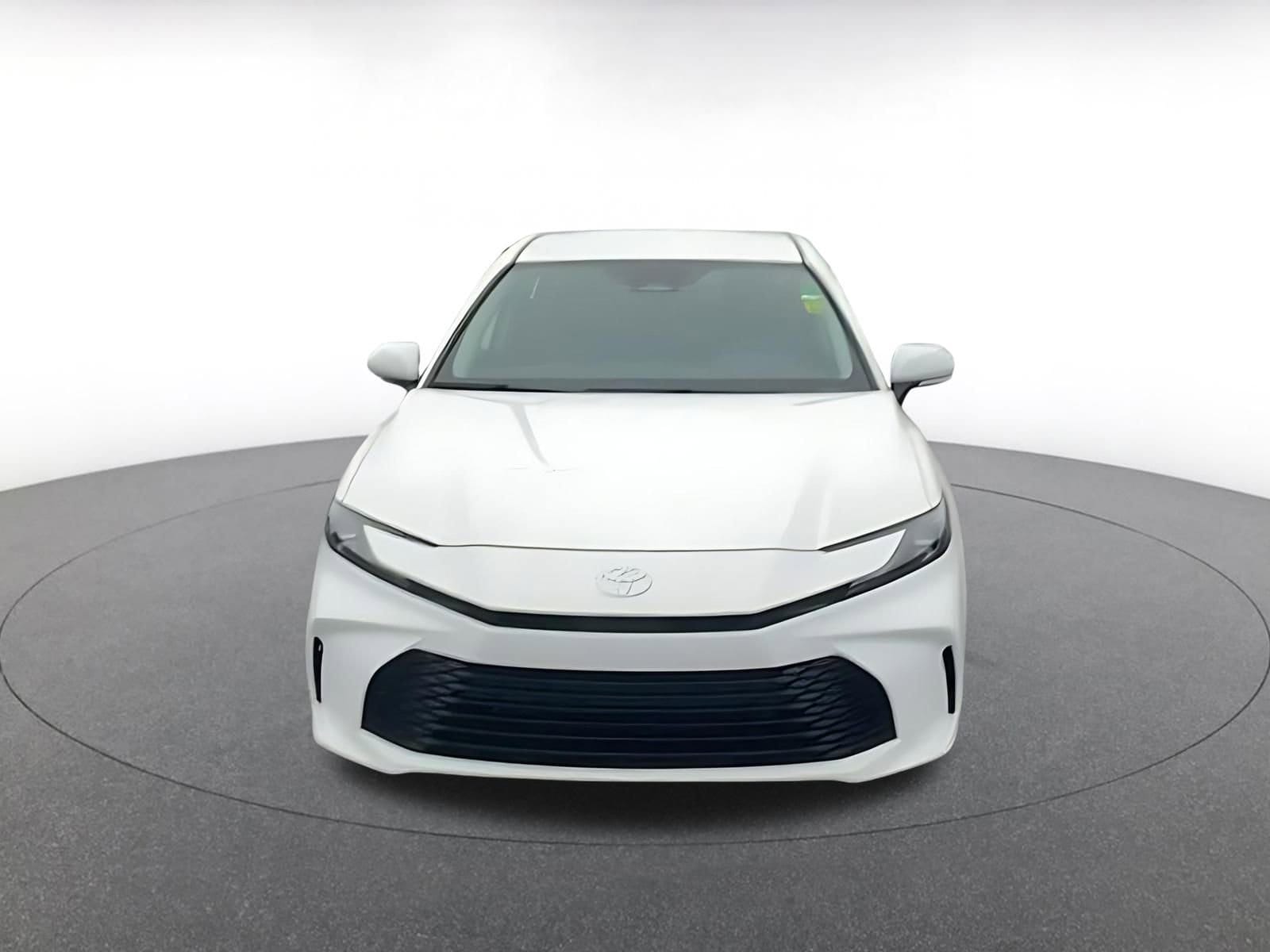 Thumbnail: 2025 Toyota Camry - 4