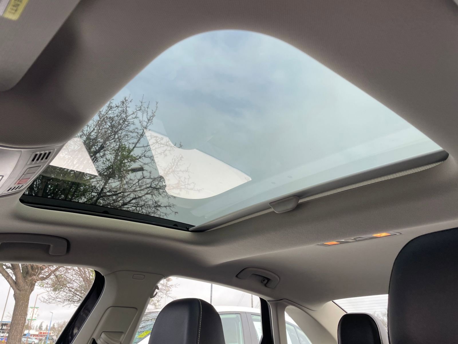 Thumbnail: 2025 Volkswagen Jetta - 28