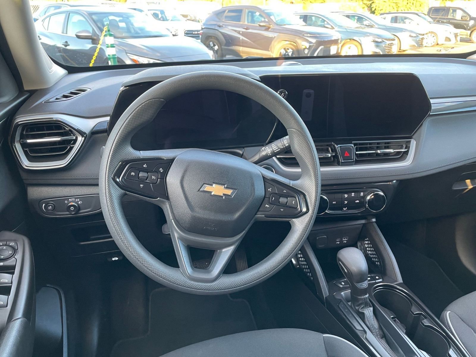 Thumbnail: 2025 Chevrolet TrailBlazer - 28