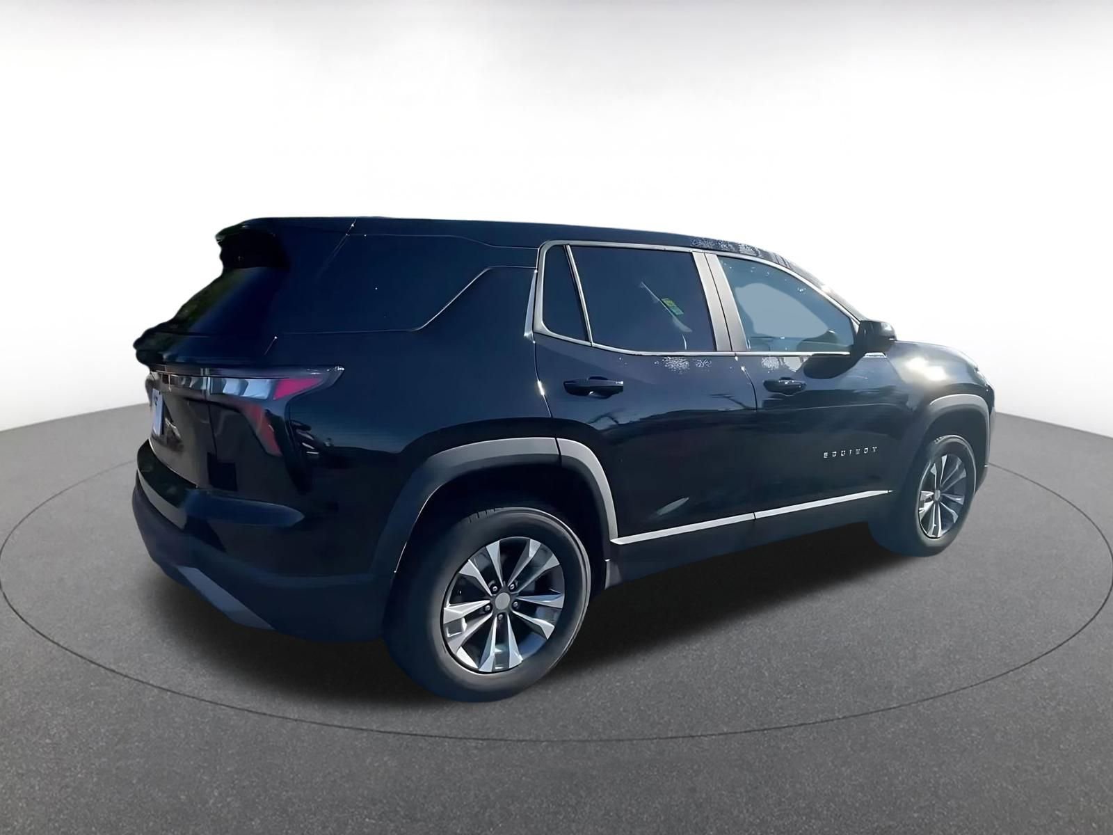 Thumbnail: 2025 Chevrolet Equinox - 15