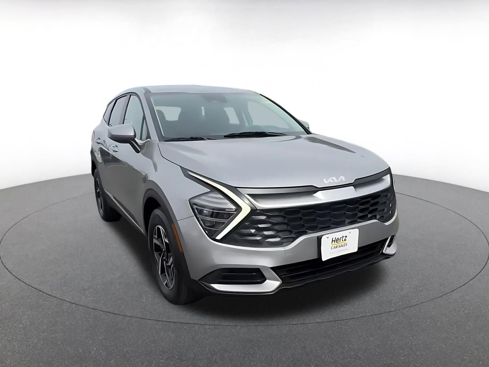 Thumbnail: 2025 Kia Sportage - 3