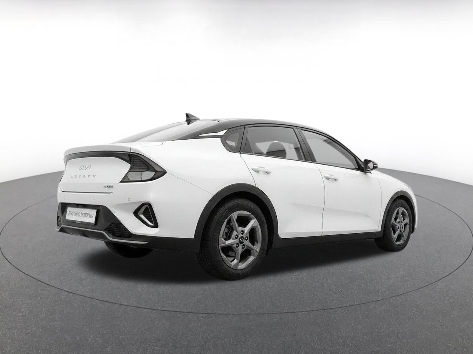 Thumbnail: 2026 Kia K4 - 9