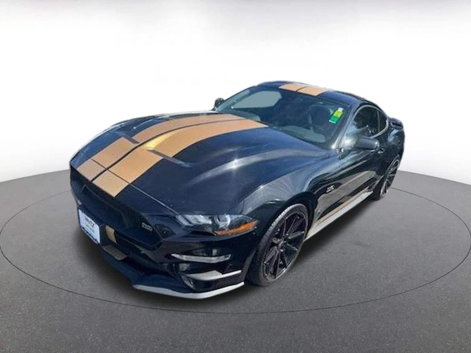 Thumbnail: 2022 Ford Mustang - 7