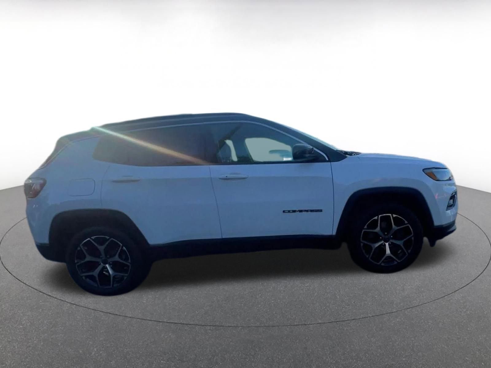 Thumbnail: 2025 Jeep Compass - 16