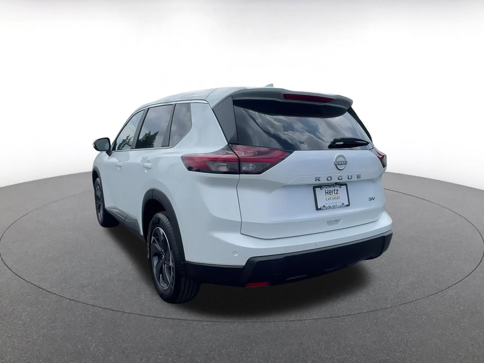 Thumbnail: 2024 Nissan Rogue - 11