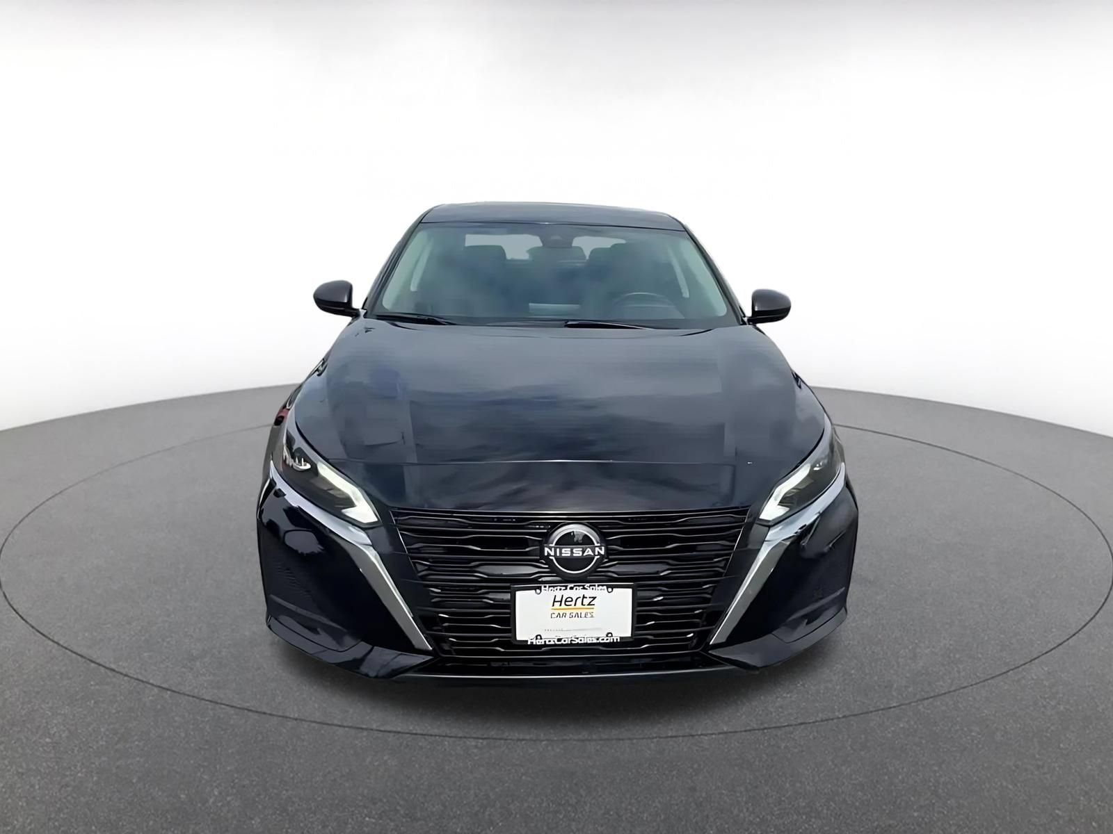 Thumbnail: 2025 Nissan Altima - 4