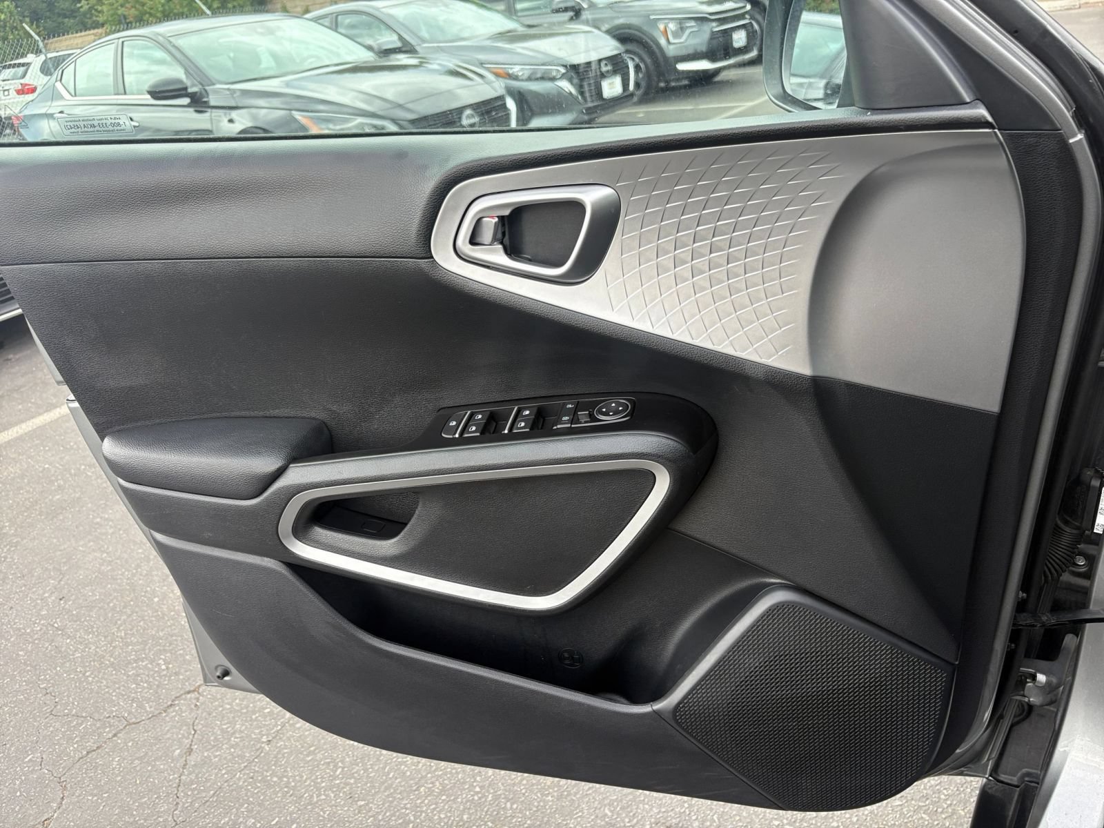 Thumbnail: 2025 Kia Soul - 18