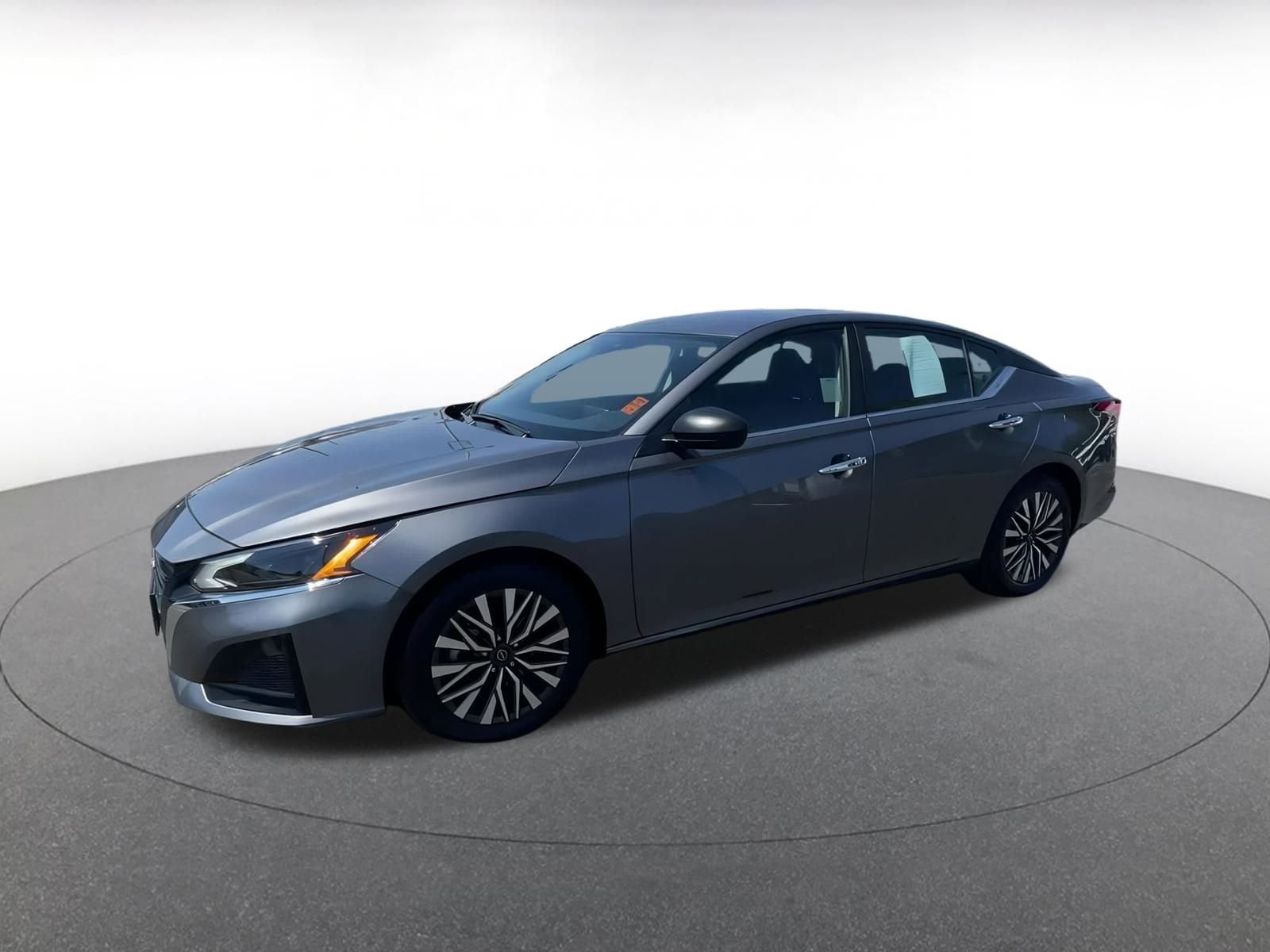 Thumbnail: 2024 Nissan Altima - 8