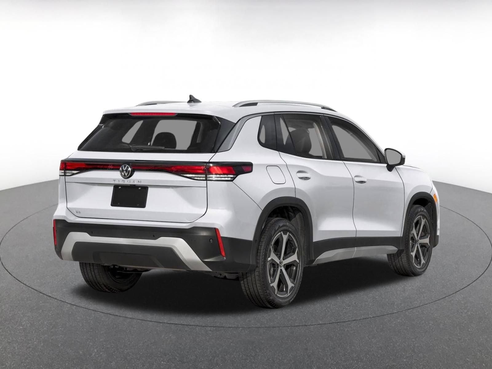 Thumbnail: 2026 Volkswagen Tiguan - 2